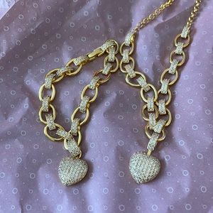 Verano Hill necklace and bracelet set